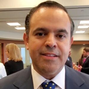 ENVIADO DE LA AN 2015 en EEUU pide relajar sanciones al régimen de Maduro y Presidenta de la AN-2015 lo desautoriza