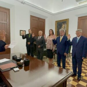 Gobernador Rosales juramenta la junta directiva 2023-2024 del Cuerpo Consular acreditado en Maracaibo