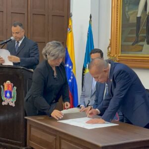 Gobernador Rosales decretó la creación del espacio comercial, turístico y recreacional «Zona 11»