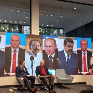 «Estoy en contra de blanquear lo que no se puede blanquear: Maduro es responsable de crímenes de lesa humanidad» Afirma Felipe González
