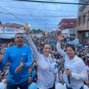 En la tierra del Chavismo una gran concentración de personas recibe a María Corina Machado en Sabaneta de Barinas