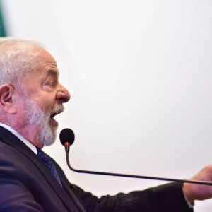 Editorial publicada del diario O Estado llama a Lula «amateur» que recibe una paliza en el congreso