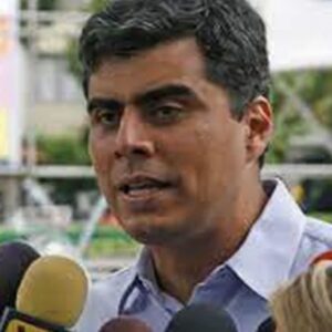 #EXTRAÑO cambio: Er Conde no va e inscribe a Emilio Grateron ex Alcalde Chacao como comodín