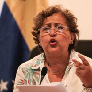 #¡Insólito! Oficialismo buscaría rectores en el CNE con perfiles como el de Tibisay Lucena y Francisco Carrasquero