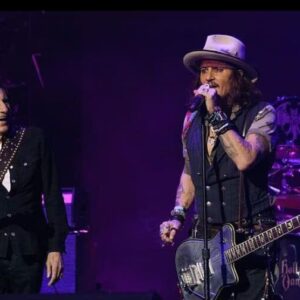 #FARANDULA Tras una larga parranda, Johnny Depp no se levantó y hubo de cancelar sus presentaciones