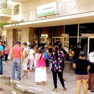 Diario de Cuba: «Ni recibiendo remesas en divisas se puede vivir en este país» Cualquier parecido con Venezuela es pura coincidencia