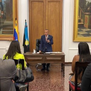 Gobernador Rosales sostuvo fundamental reunión con directiva de hospitales del Estado Zulia