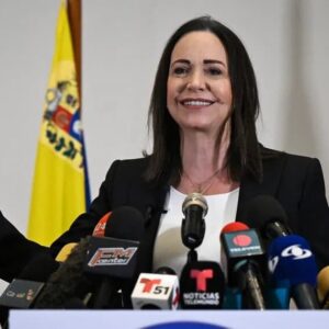 RECHAZA NEGOCIAR: Antes de las primarias, señala la líder opositora de Venezuela María Corina Machado