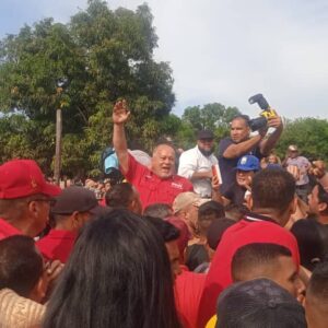 DEBATE DE LIDERAZGOS: Diosdado en apoyo a Maduro, demuestra que él y su Mazo, mueve más que el Presidente en el Zulia…Vean Opinen
