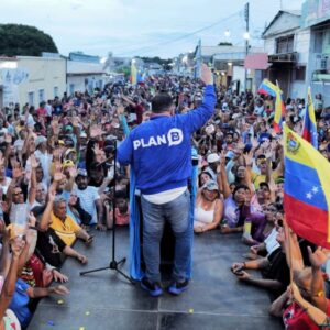 LA OTRA «OPOSICIÓN» lanza a José Brito por la candidatura presidencial desde Anzoátegui