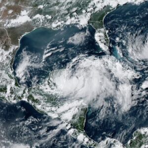 #ALERTA Se espera que la tormenta tropical Idalia se convierta en huracán y avance hacia Florida, dicen los meteorólogos
