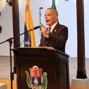 Manuel Rosales, con desafío anuncia: “Asumo mi responsabilidad de buscar acuerdos, recursos y soluciones para salvar el Lago”