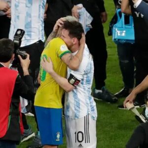#FÚTBOL Neymar afirma que con Messi vivieron «un infierno» en el PSG