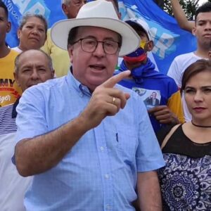 Cesar Pérez Vivas ante riesgo del año escolar: «Debemos priorizar a los maestros»