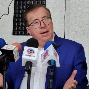Cesar Pérez Vivas insiste en eliminar la reelección indefinida: «Hasta Lacava compra este tesis».
