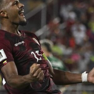 TRIUNFO de Venezuela en fútbol: Se impone por la mínima ante Paraguay en un final de infarto