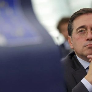 #ULTIMAHORA Alemania y Países Bajos se negaron a consentir el plan español de levantar las sanciones a Maduro