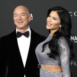 #CURIOSIDADES “El búnker de los millonarios”: cómo es el barrio de Florida donde Jeff Bezos se compró otra mansión