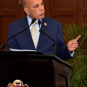 #ZULIA Rosales juramentó Comisión Jubilar por Centenario del Natalicio de Humberto Fernández Morán