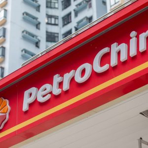 República China reduce compras de petroleo de Venezuela, tras alivio de sanciones de EEUU