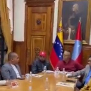 #UltimaHora: Opositor Leocenis García se reúne con Polo Patriótico Caracas