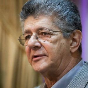 Henry Ramos Allup votará en referendo Esequibo