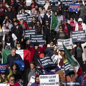 #ESTADOSUNIDOS Crecen las tensiones entre los recién llegados y los inmigrantes con raíces profundas en EEUU