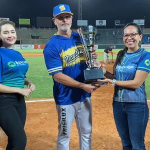 Navegantes del Magallanes con un nuevo trofeo: La Copa Bancamiga