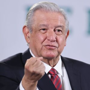 Escándalo en México: El Cartel de Sinaloa financió la campaña presidencial de AMLO en 2006 / I