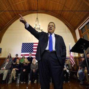 #EEUU Chris Christie anuncia que se retira de la carrera presidencial republicana