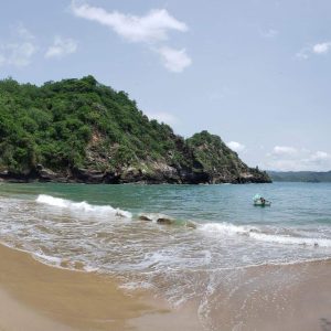 Ariel Martínez, Presidente Ejecutivo de Bancamiga prefiere las playas del Parque Nivaldito