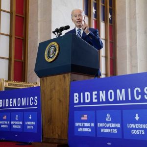 «Bidenomics»: el Presidente de EE UU intenta vender su gestión económica a unos ciudadanos escépticos