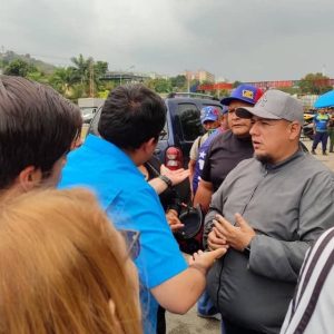 #VIOLENCIA Equipo político de la candidata opositora fue agredido en Charallave Estado Miranda
