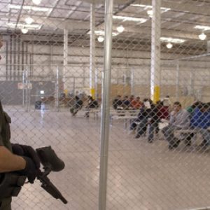 #EMERGENCIA Detenidos en cárceles migratorias de EEUU llega a su cifra más alta en era Biden