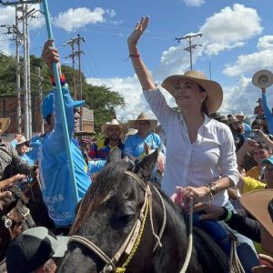 #OPINION Por Robert Alvarado: Caminos luminosos y mágicos