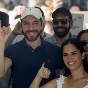 Según Financial Times: Autoritarismo de Bukele en El Salvador podría ser contagioso