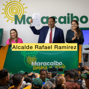 #Venezuela Alcalde de Maracaibo Rafael Ramírez pone en servicio seguro HCM para trabajadores e incorpora nuevas unidades de recolección para la ciudad