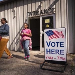 Análisis por The Washington Post: Solo un 10% de votantes participaron en primarias