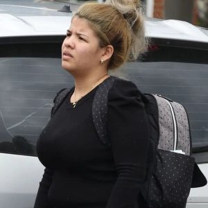 Esposa del famoso Leíto Oficial, llora desconsolada y dice que no lo ha podido ver desde que ingresó a la cárcel