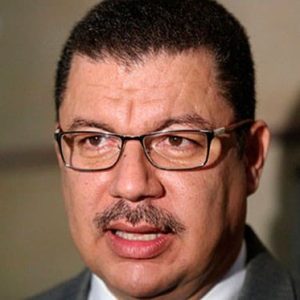 Previo a su designación: Edmundo González Urrutia dejo carta de renuncia al momento de inscribirse para dar paso al candidato sustituto