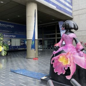 El tour de las meninas comienza en Bancamiga Altamira
