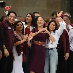 #MEXICO Sheinbaum llega a la Presidencia con expectativa de desmarcarse de AMLO