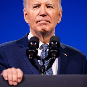 #URGENTE CASI UN HECHO: Biden retiraría su candidatura presidencial este fin de semana, trascendió de comentarios líderes demócratas de alto rango
