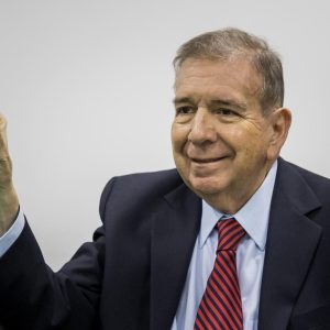 Reciente estudio de Consultores 21: Dos tercios de la población venezolana buscan un cambio el 28J