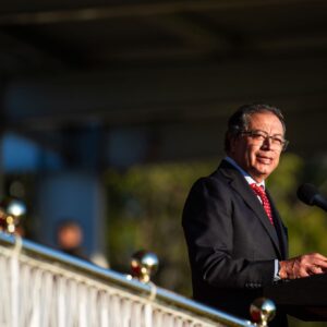 Gustavo Petro insta al “escrutinio transparente” de actas y votos de las presidenciales de Venezuela