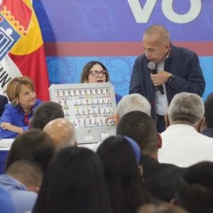 Gobernador Manuel Rosales: “La tarjeta de UNT ha permitido defender al Zulia varias veces como agua bendita contra el mal”