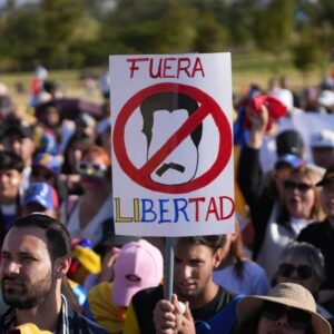 #CRISIS Suben a 24 los asesinados en Venezuela en protestas contra resultado electoral, según ONG