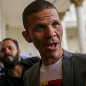 #ULTIMAHORA Detenido en Miami el diputado AN-2015 militante de Voluntad Popular  Gilbert Caro por estar involucrado en accidente de tránsito y darse a la fuga