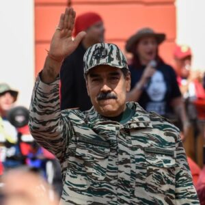 THE OBJECTIVE: Y cuando la oposición despertó, Maduro todavía estaba allí