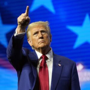 #ULTIMAHORA FBI frustró un plan iraní de asesinato a sueldo dirigido contra Donald Trump